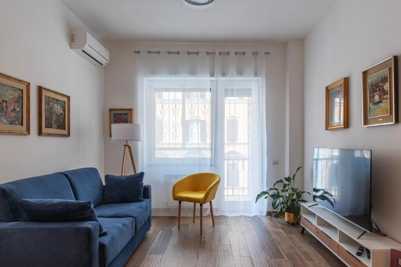 Piazza Re Di Roma Comfy Apartment Екстер'єр фото