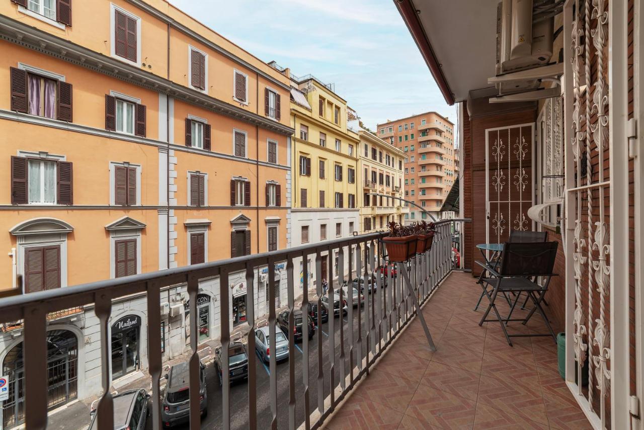 Piazza Re Di Roma Comfy Apartment Екстер'єр фото