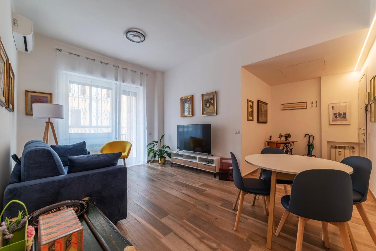 Piazza Re Di Roma Comfy Apartment Екстер'єр фото